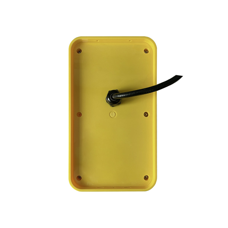 Кнопка индукционного типа для пешеходного перехода